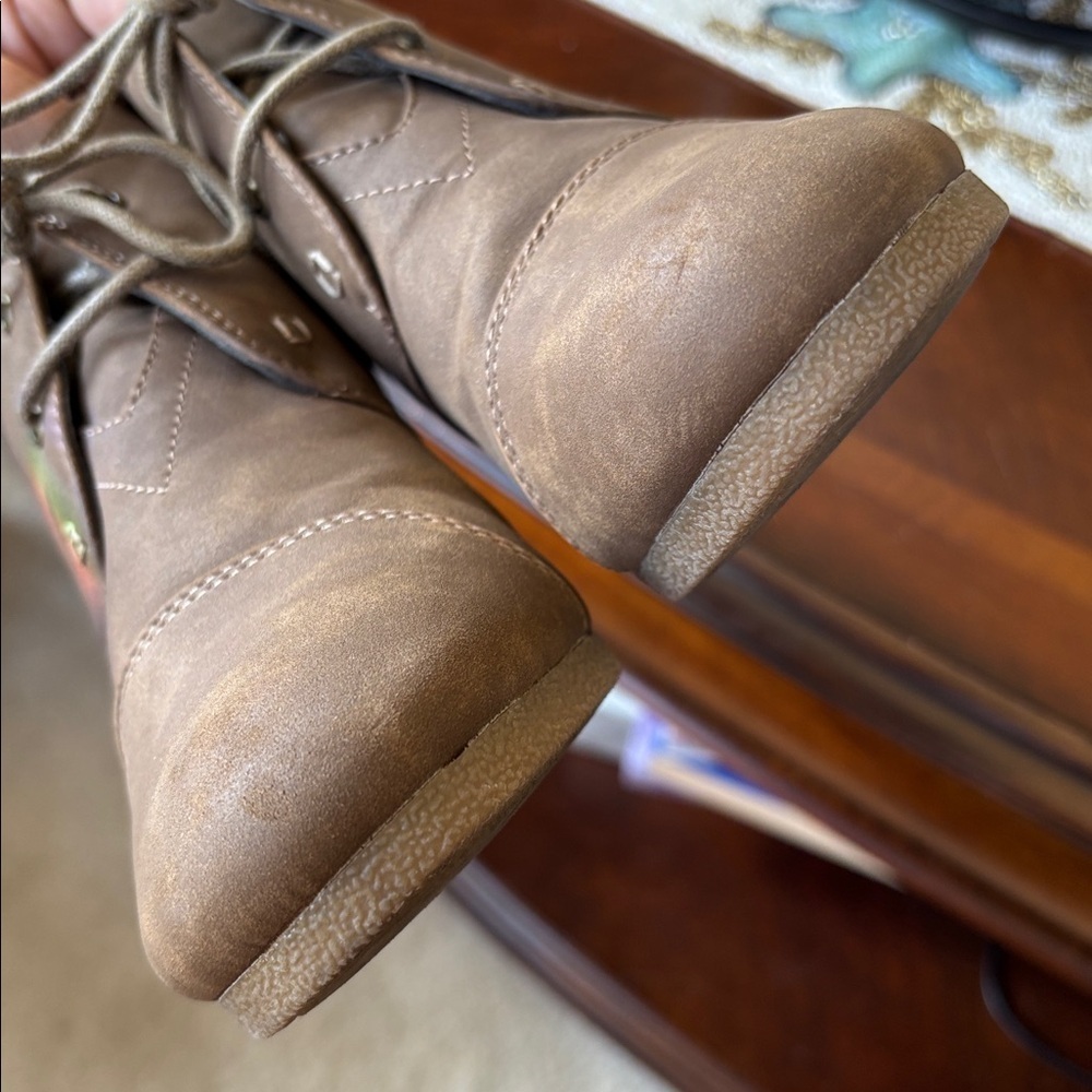 Brand New Natural Reflections Brown Vegan Leather Lace Up Wedge Ankle Boots - Picture 13 of 14